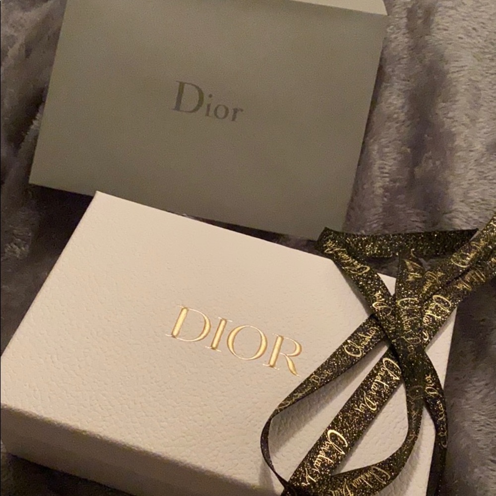DIOR BOX W/ DIOR ENVELOPE & MINI SACK